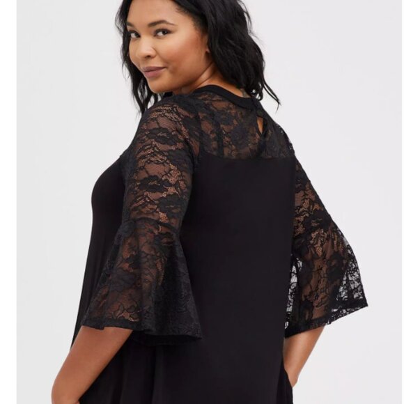 Torrid Super Soft Knits Choker Women's Black Lace Bell Sleeve Goth Top 1X - Picture 3 of 9
